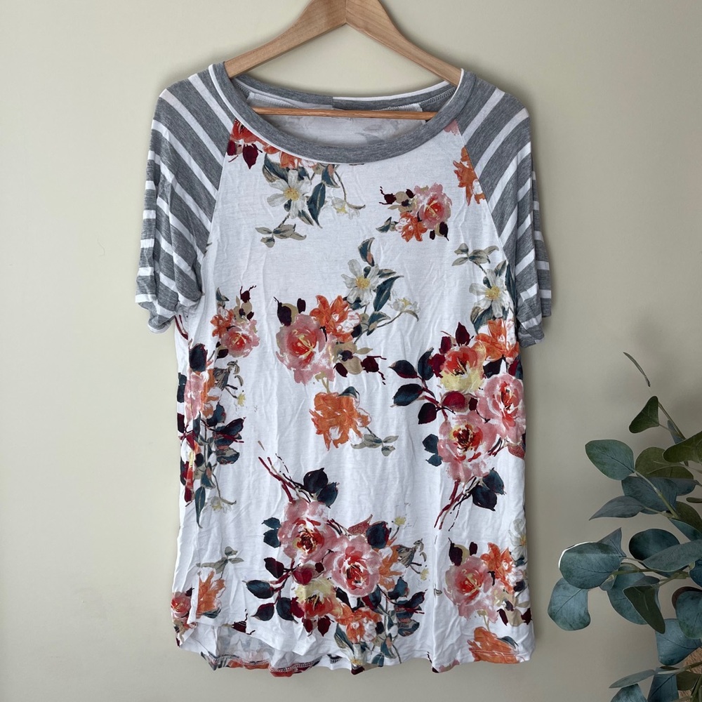 Boutique Floral Stripes Short Sleeve Shirt Sz 1x